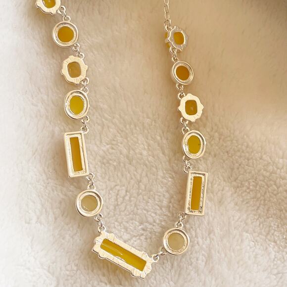 Liz Claiborne Statement Necklace Yellow Silver Tone Round Rectangular Links New - Picture 7 of 12